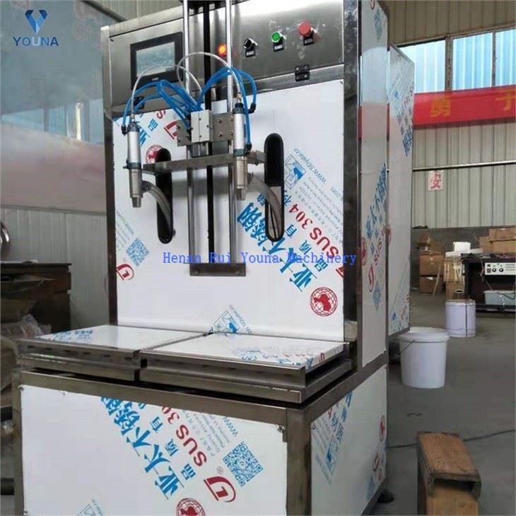 1-5L 1-5L beverage juice liquid oil water bottle filling machine (3)